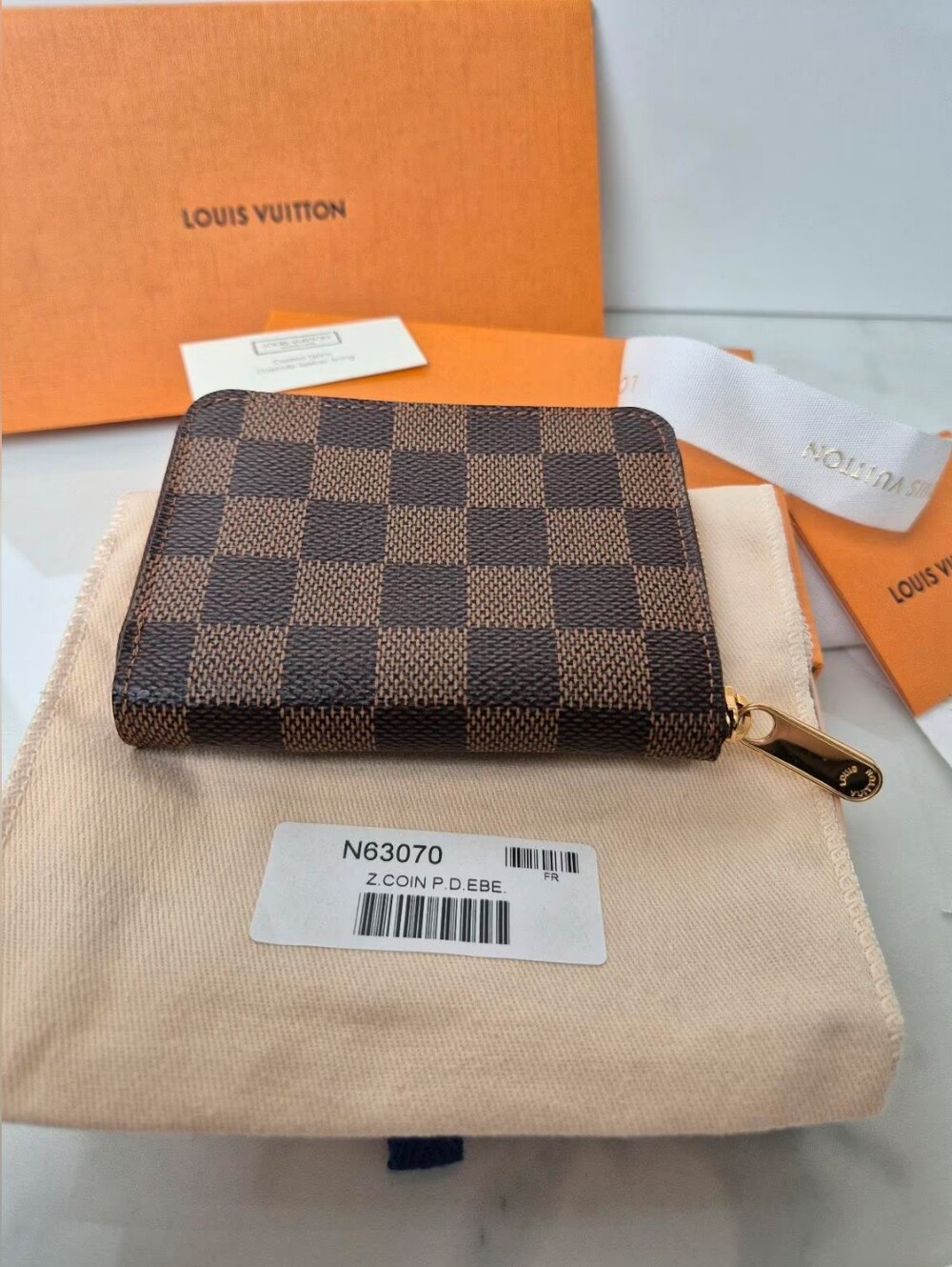 Louis Vuitton Zippy Coin Purse Wallet in Brown